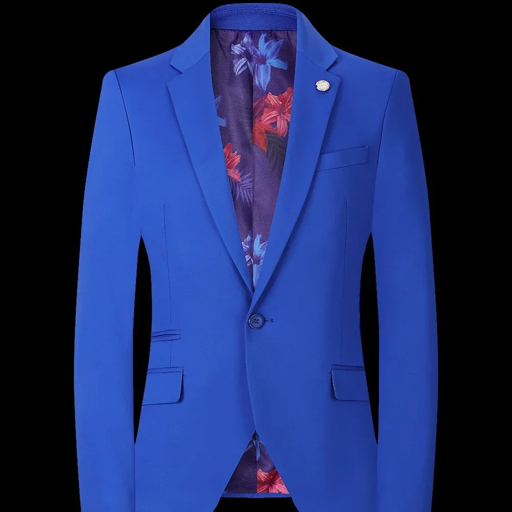 Blazer - Picture 2 of 3
